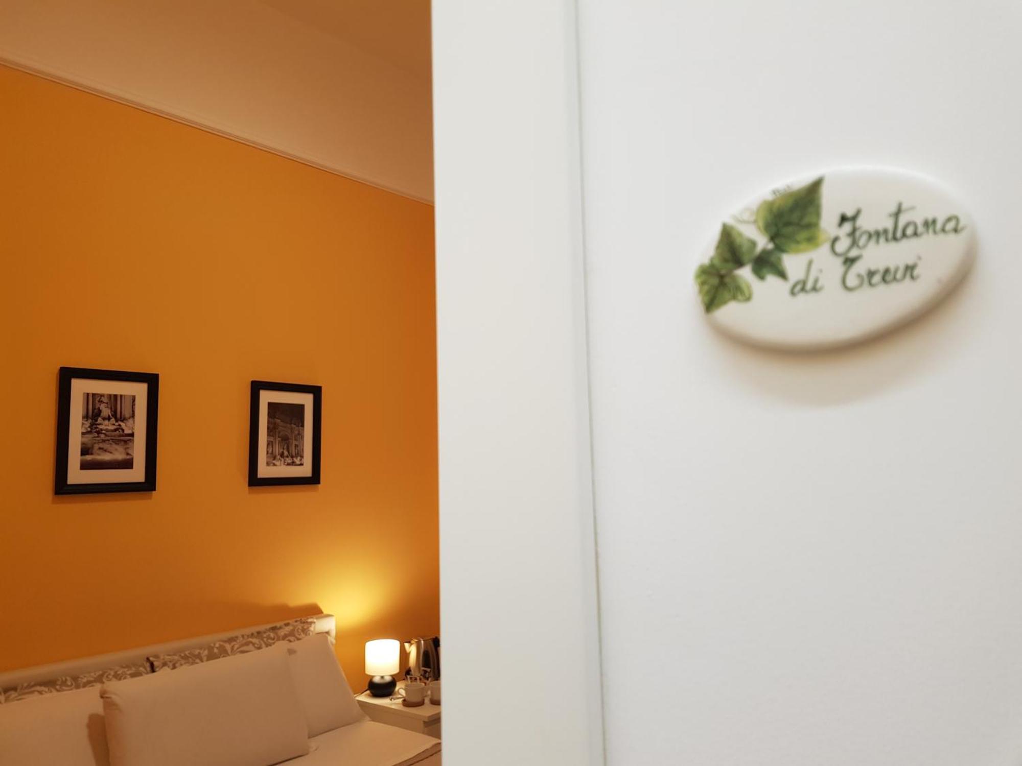 My Trevi Rooms 88 ローマ 部屋 写真